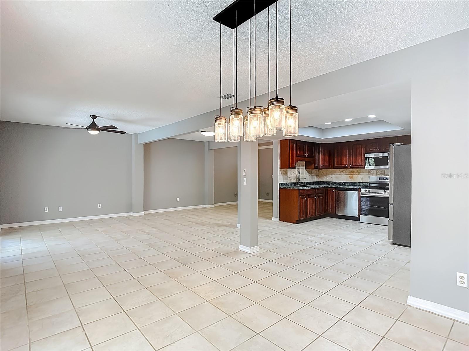 LAKE PADGETT SOUTH - Residential