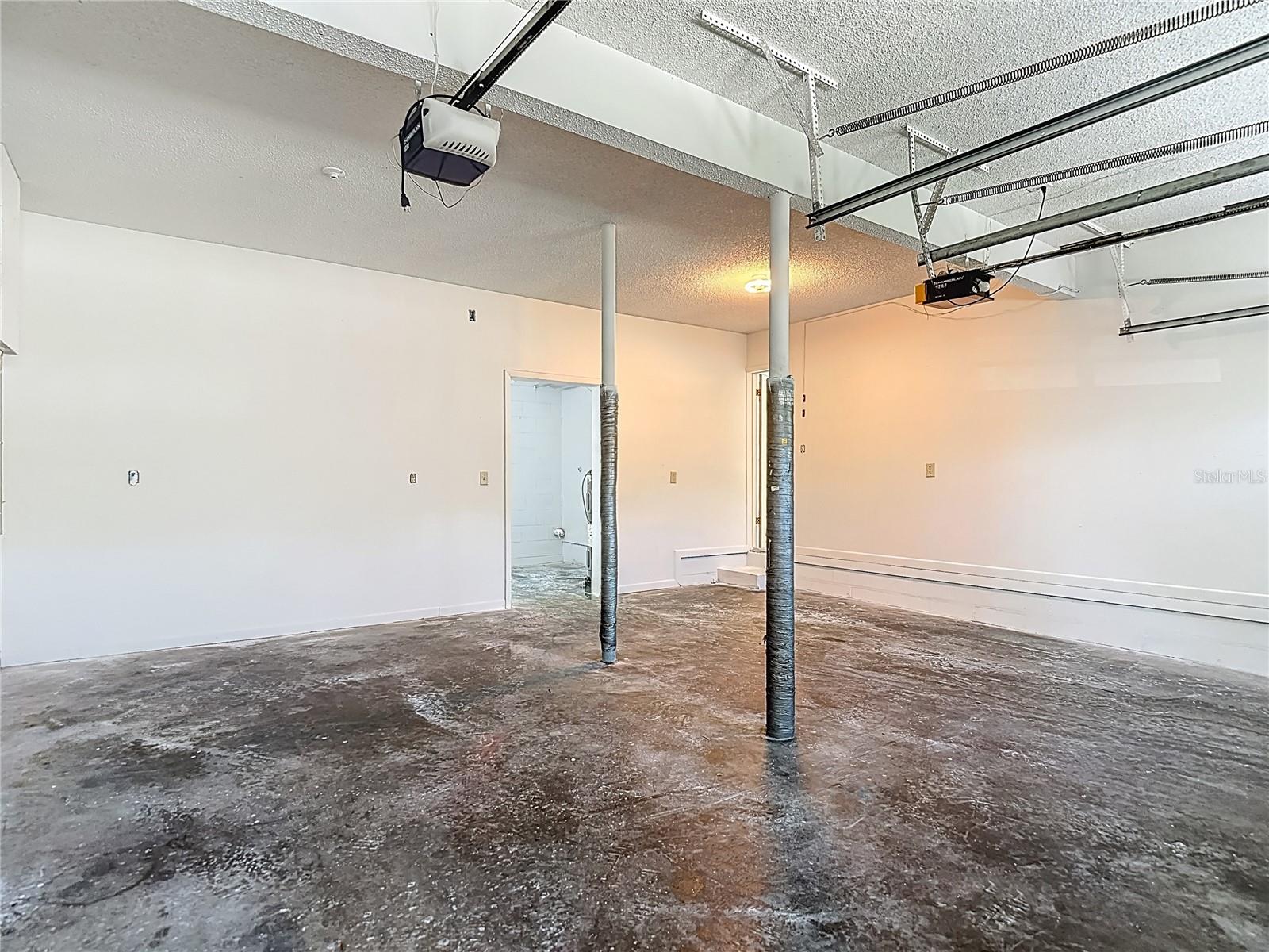 LAKE PADGETT SOUTH - Residential