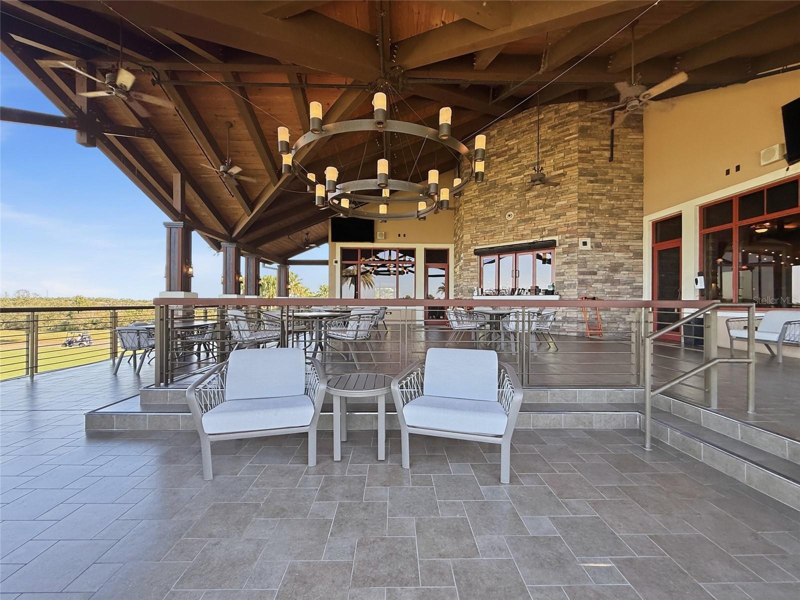 COUNTRY CLUB EAST - Residential