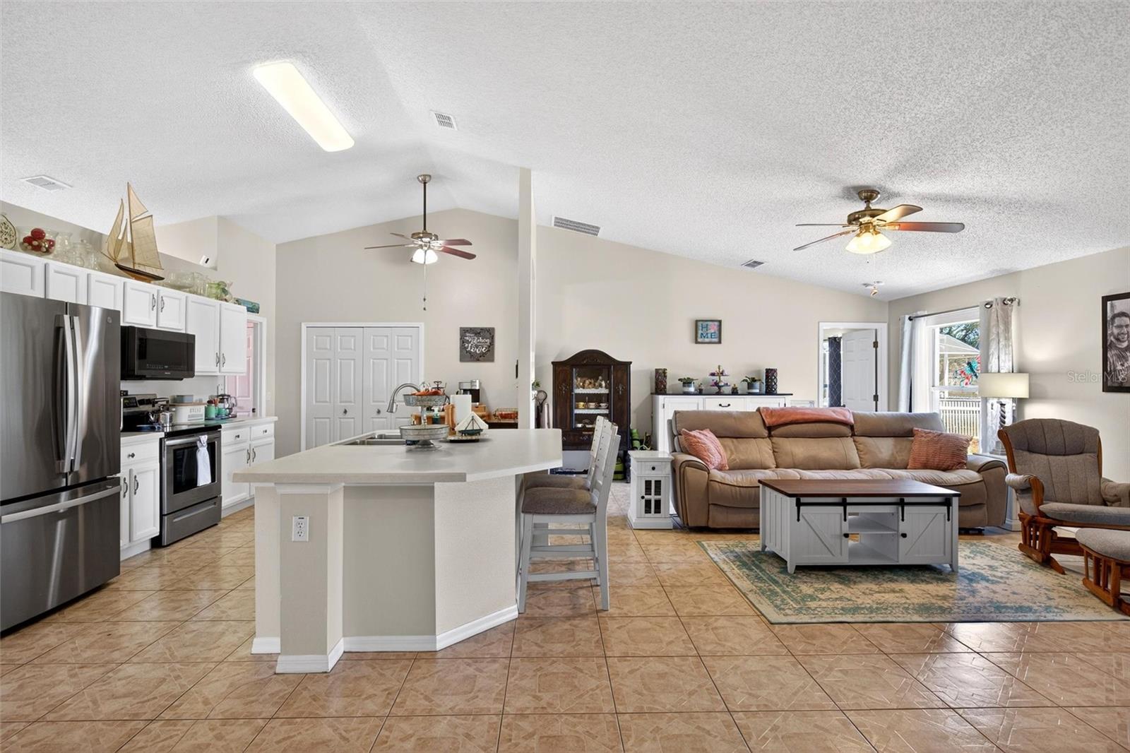 MARINERS GATE PH 01 - Residential