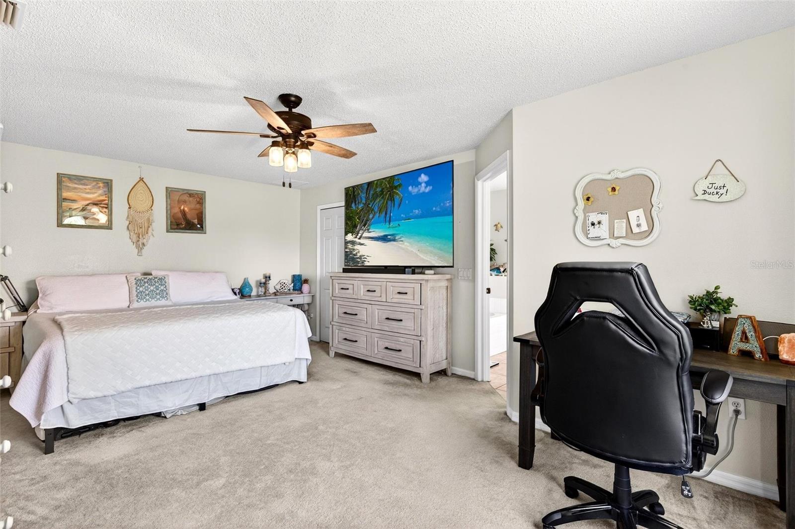 MARINERS GATE PH 01 - Residential