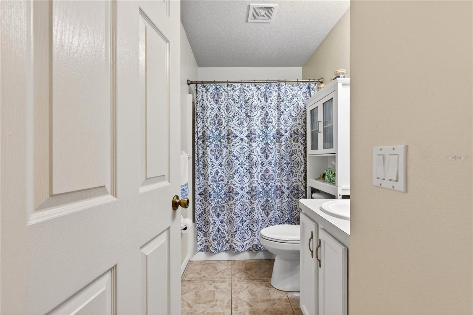 MARINERS GATE PH 01 - Residential