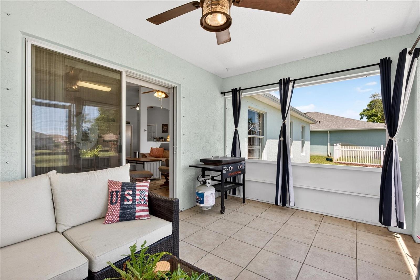 MARINERS GATE PH 01 - Residential