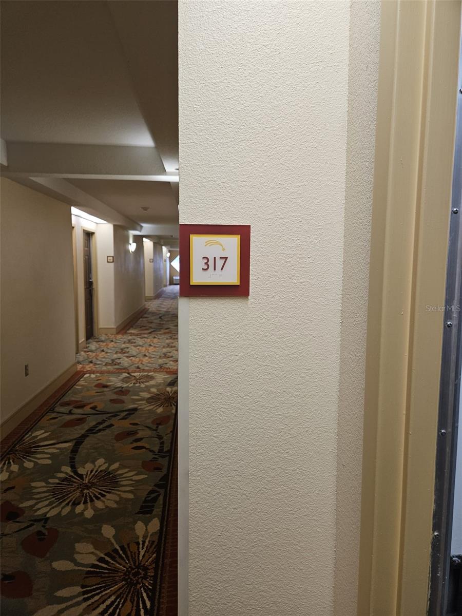 MERIDIAN PALMS COMM CONDO - Residential