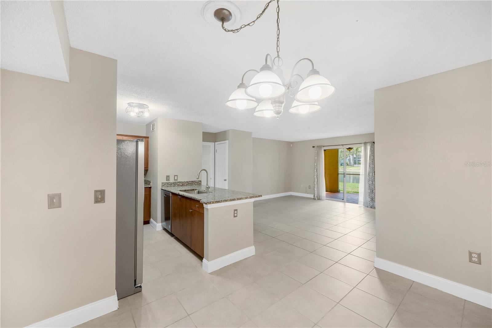 THE HIGHLANDS AT HUNTERS GREE - Residential