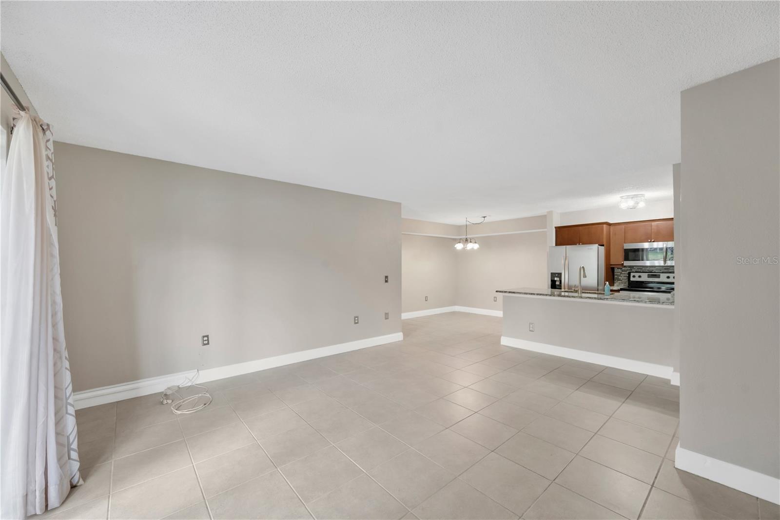 THE HIGHLANDS AT HUNTERS GREE - Residential