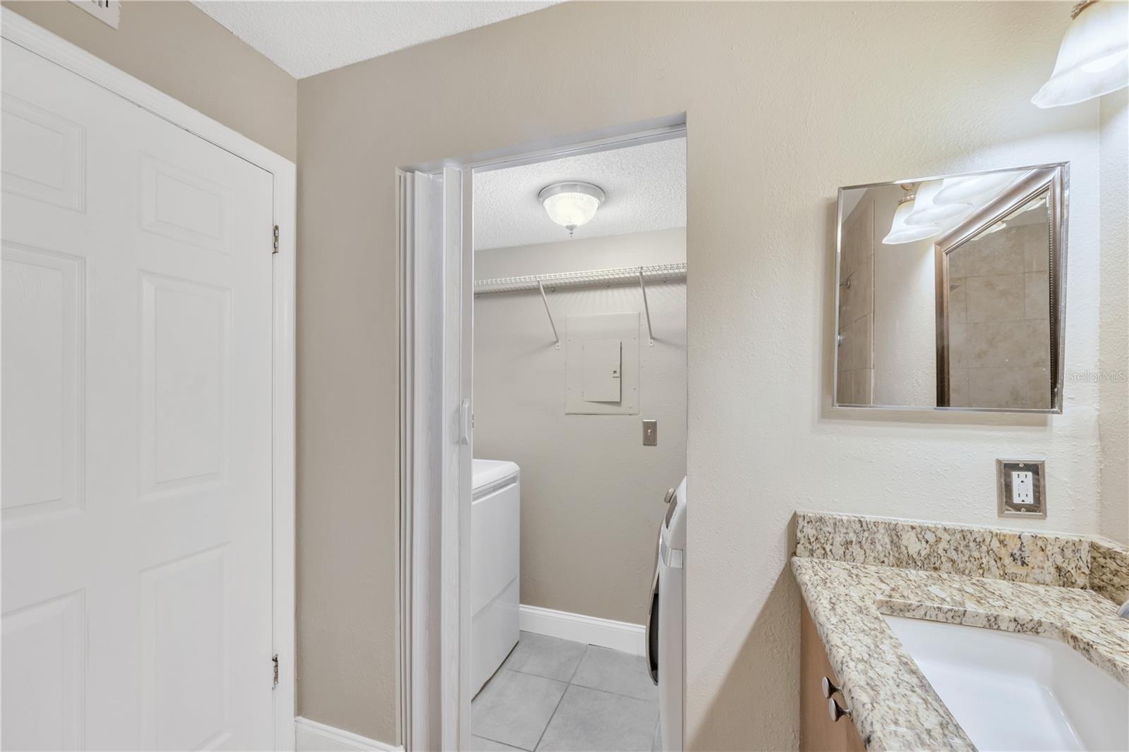 THE HIGHLANDS AT HUNTERS GREE - Residential