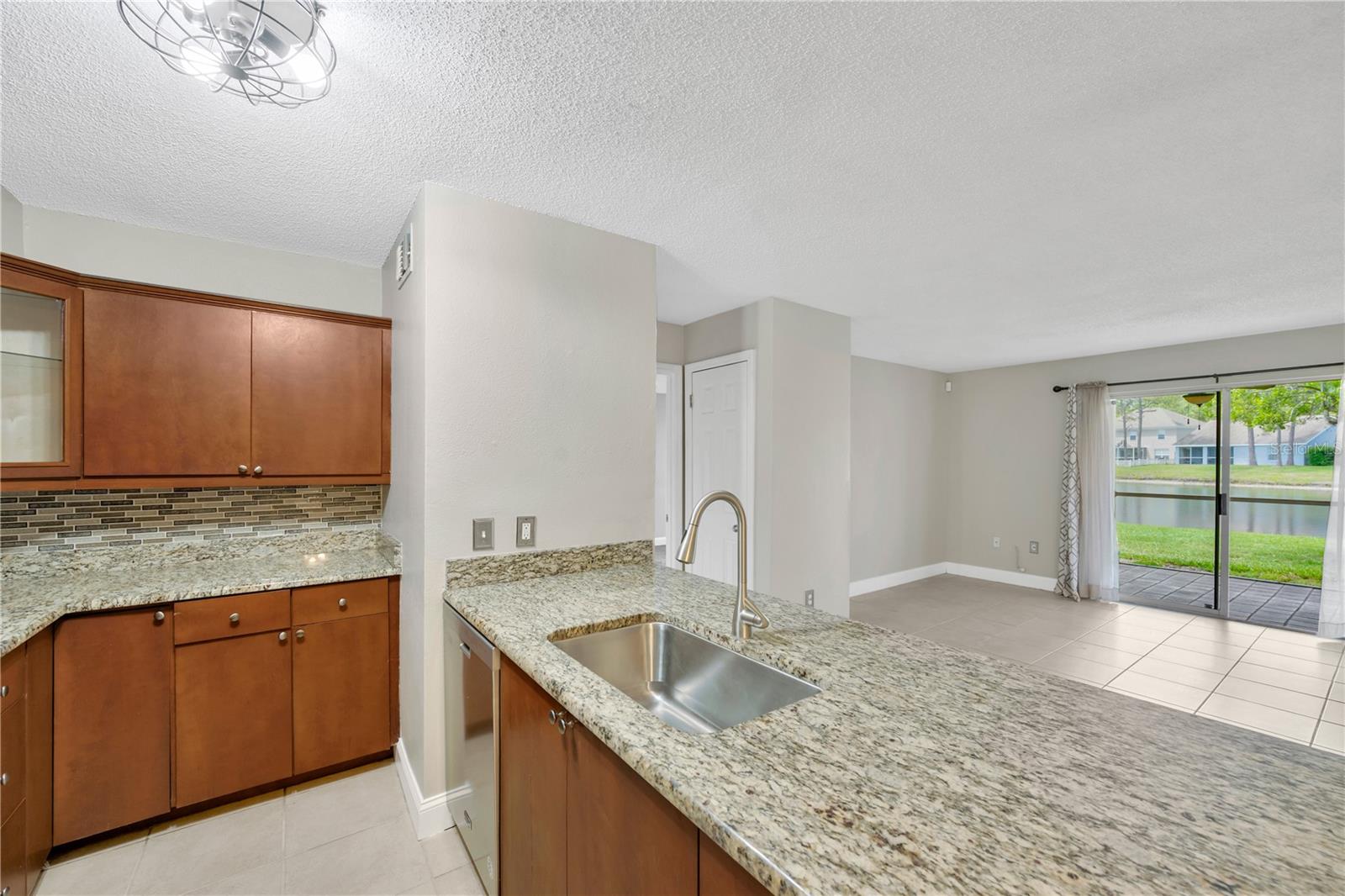 THE HIGHLANDS AT HUNTERS GREE - Residential