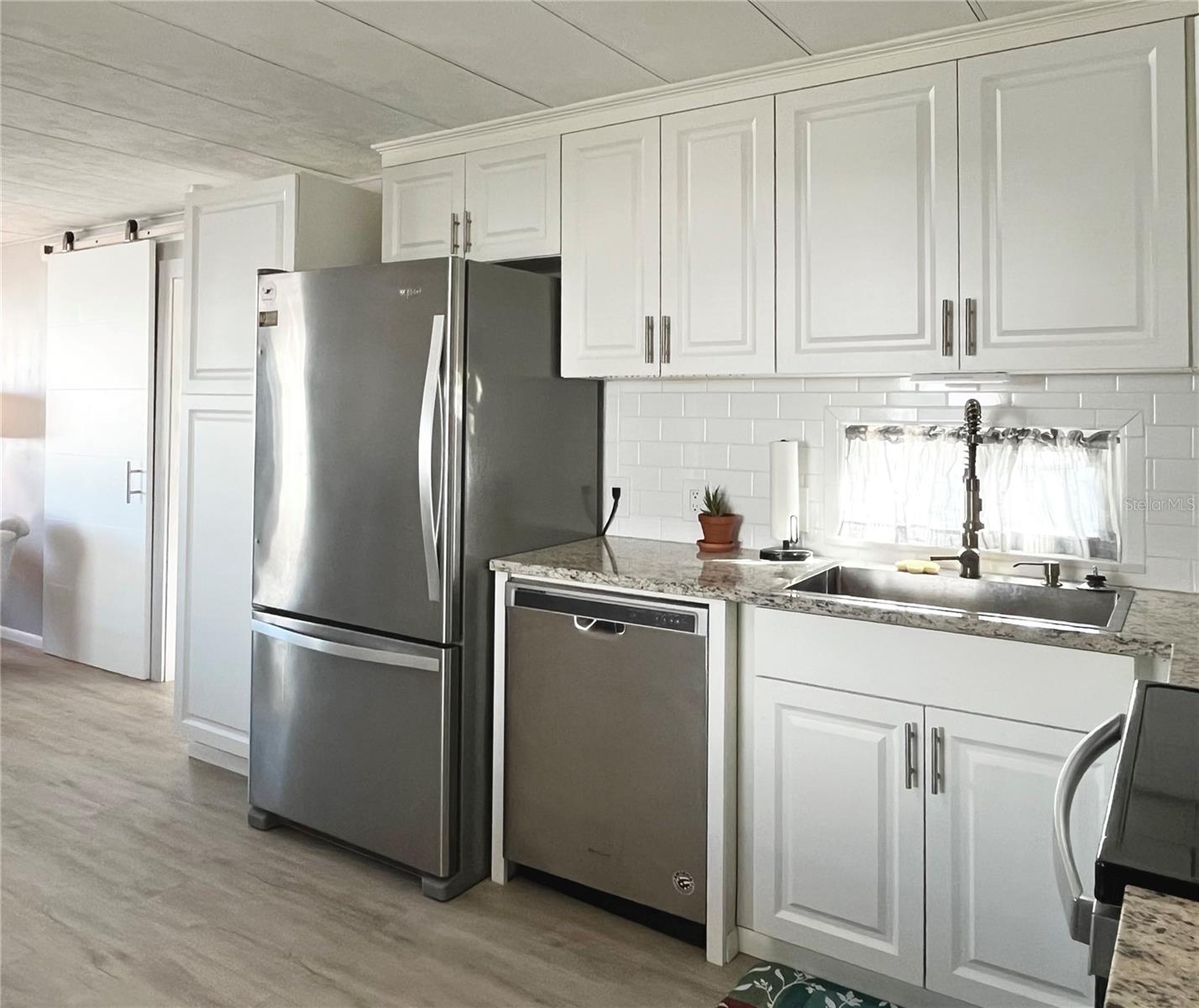 OAKWOOD MANOR - Residential