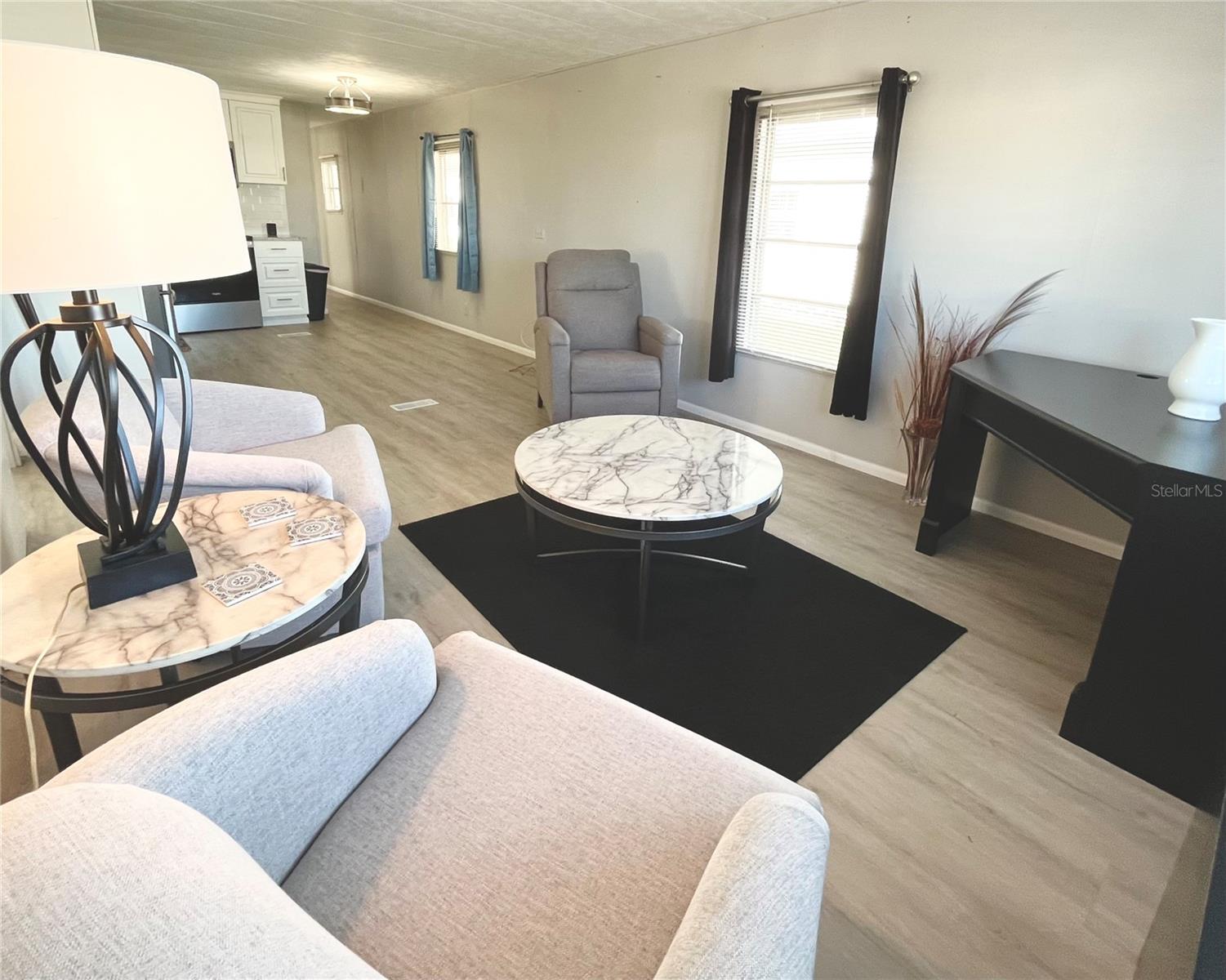 OAKWOOD MANOR - Residential