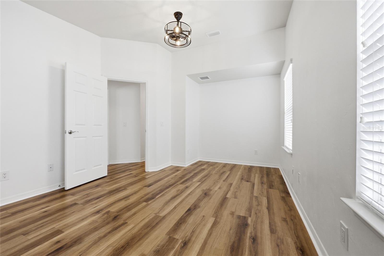 ST ALBANS WOOD - Residential