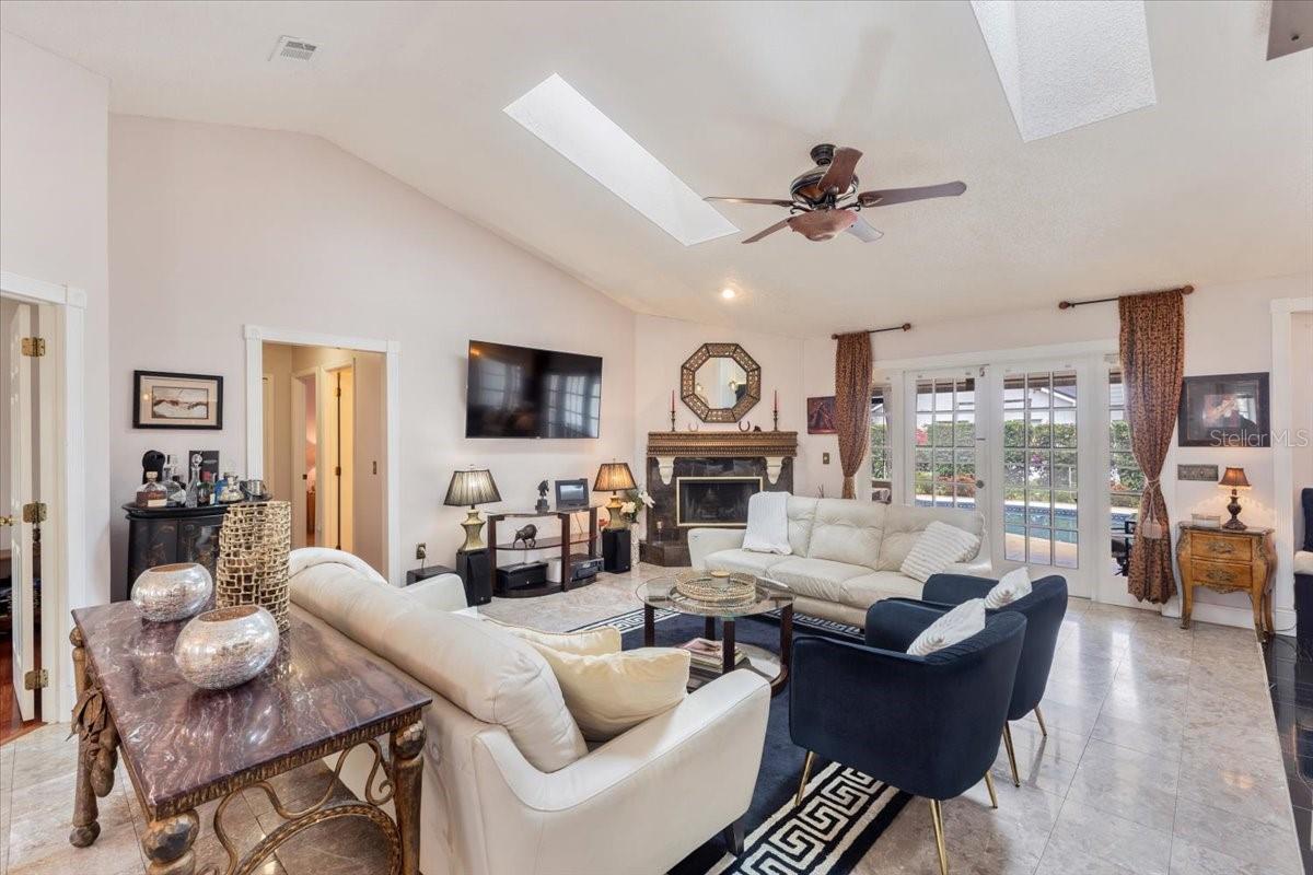 9602 BAY VISTA ESTATES BOULEVARD