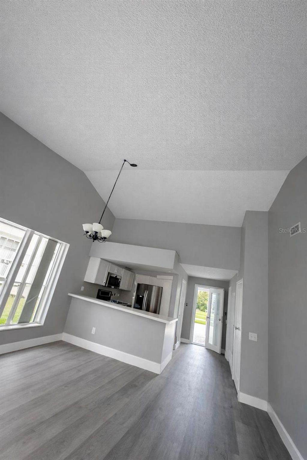 Photo of 8273 Cascade Oaks Drive, Orlando, FL 32822 (MLS # S5141346)