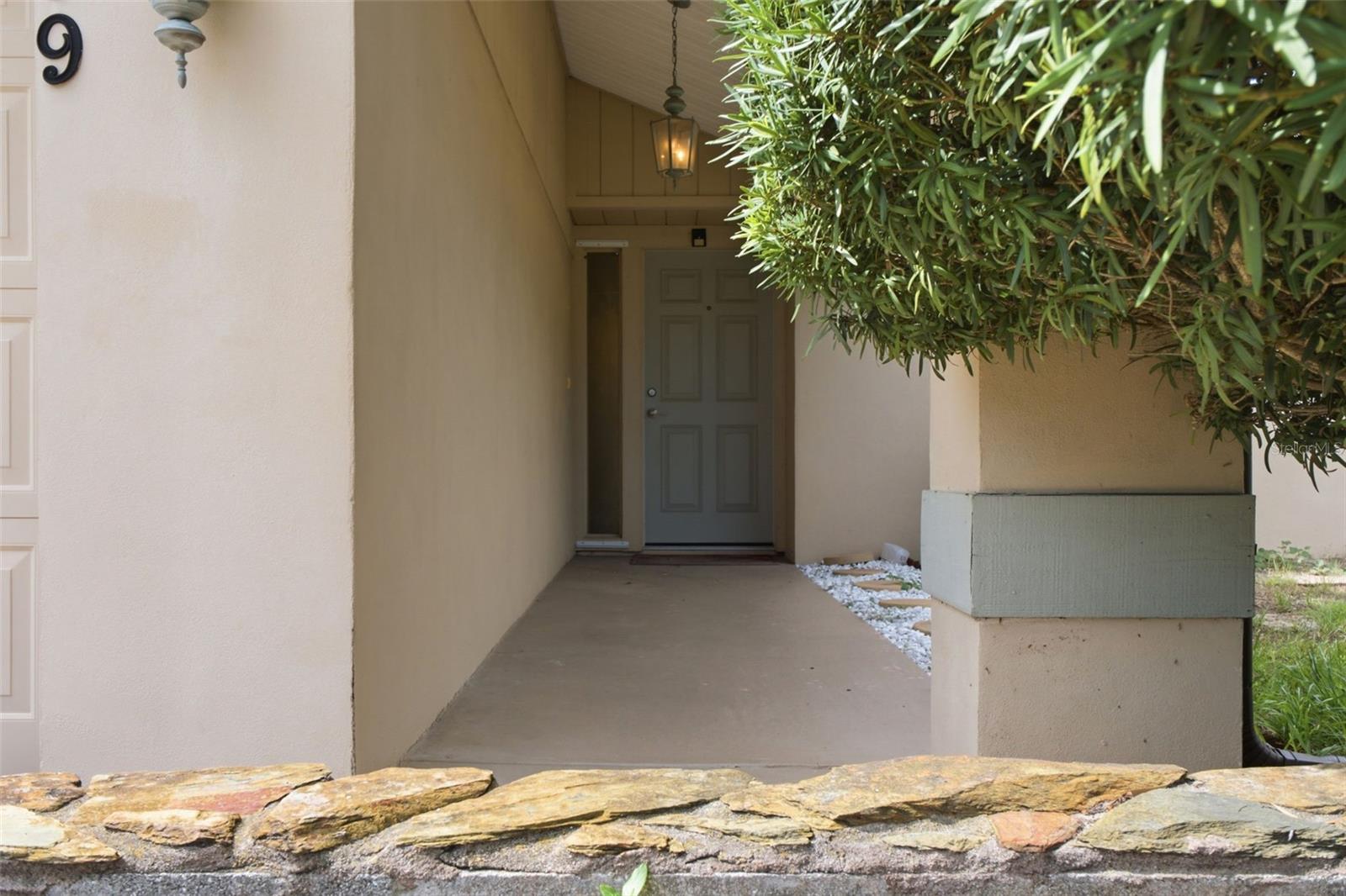 7339 BRAMBLEWOOD DRIVE