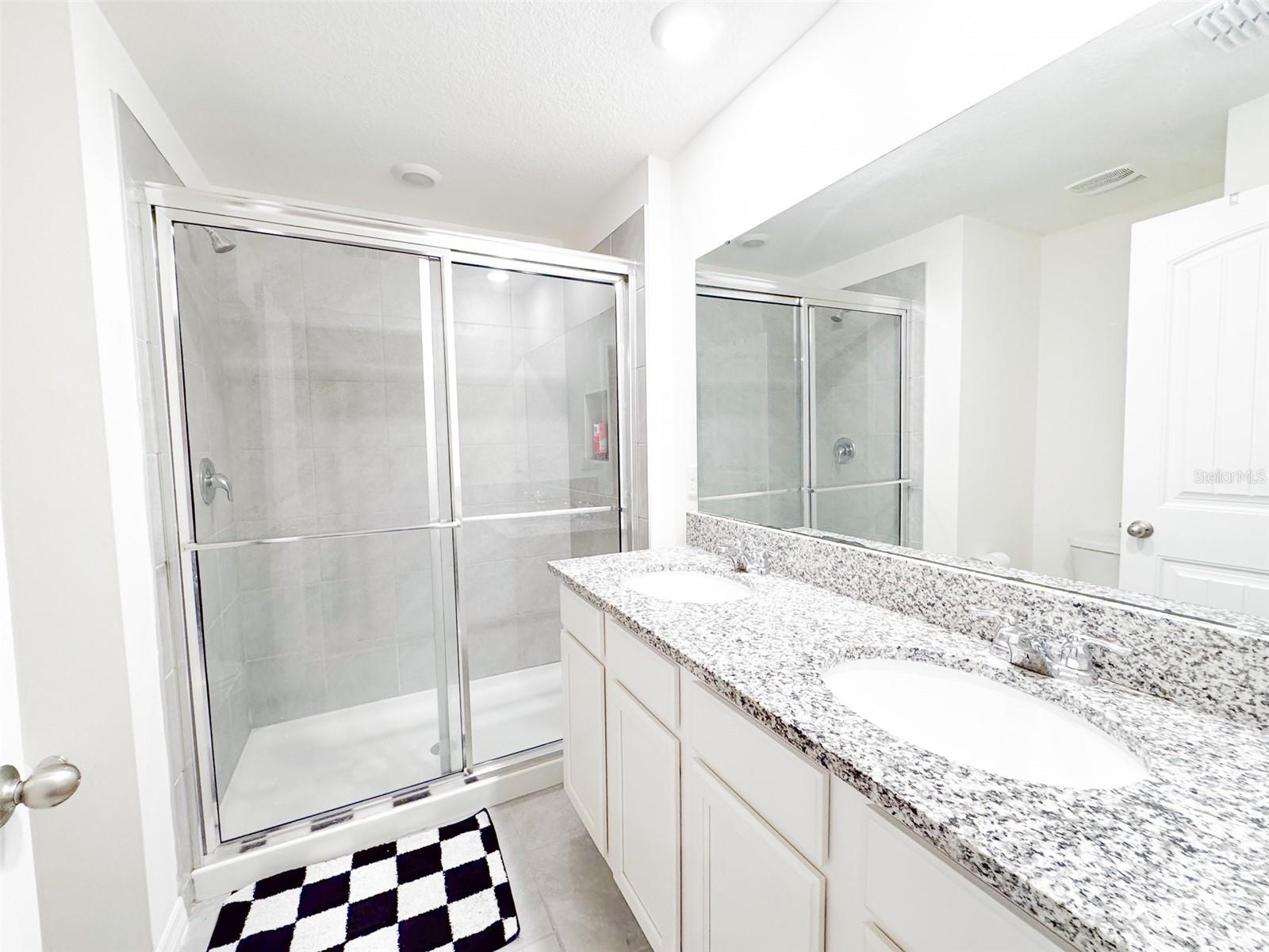 WATERLEIGH PH 4A - Residential Lease