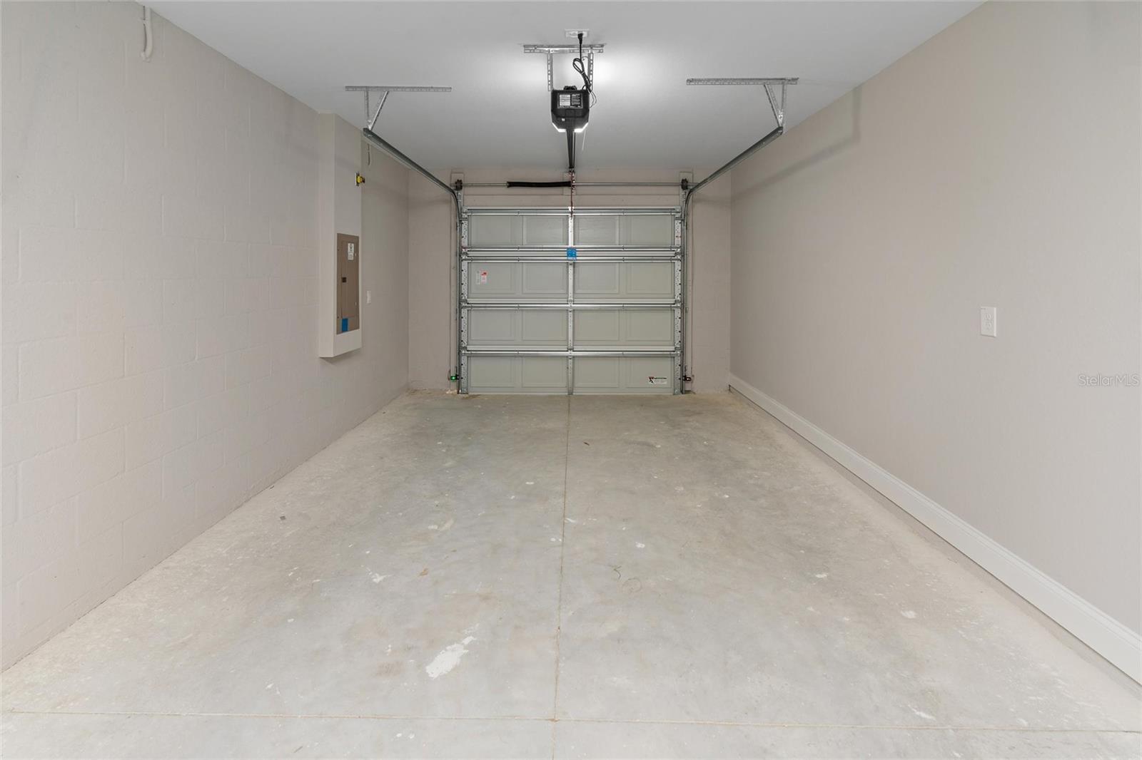 LAKE PIONEER ESTATES - Residential