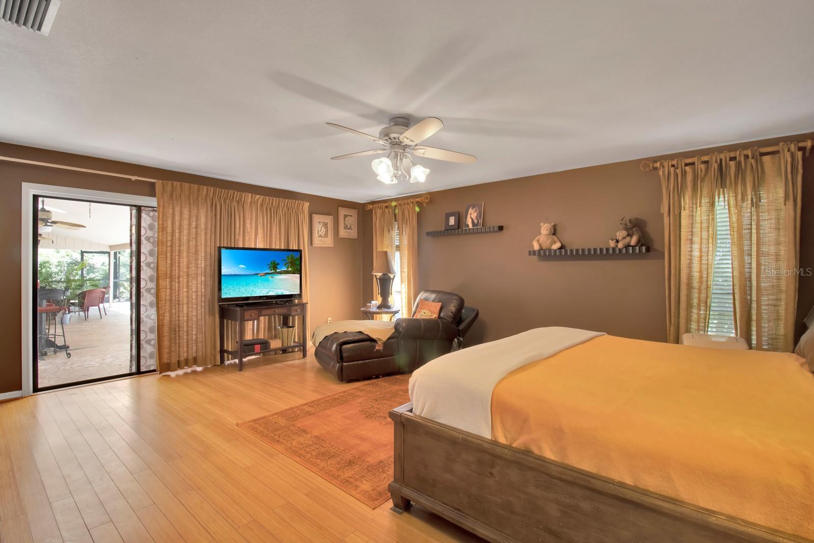 SWEETWATER OAKS - Residential