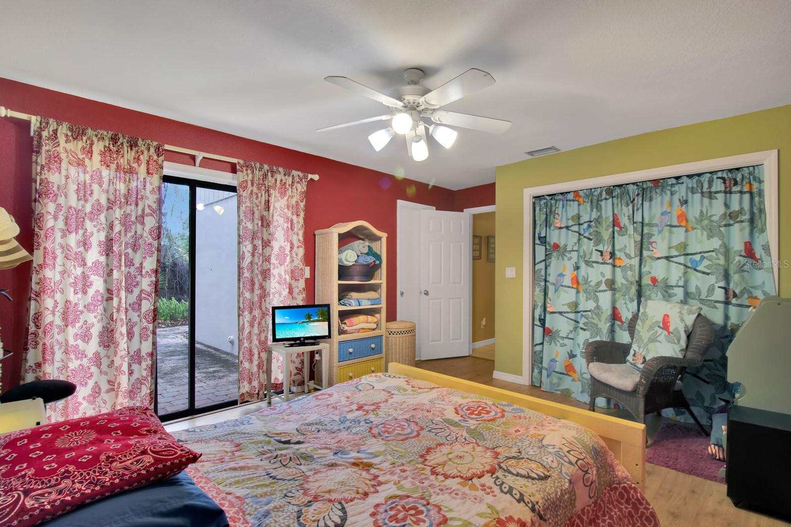 SWEETWATER OAKS - Residential