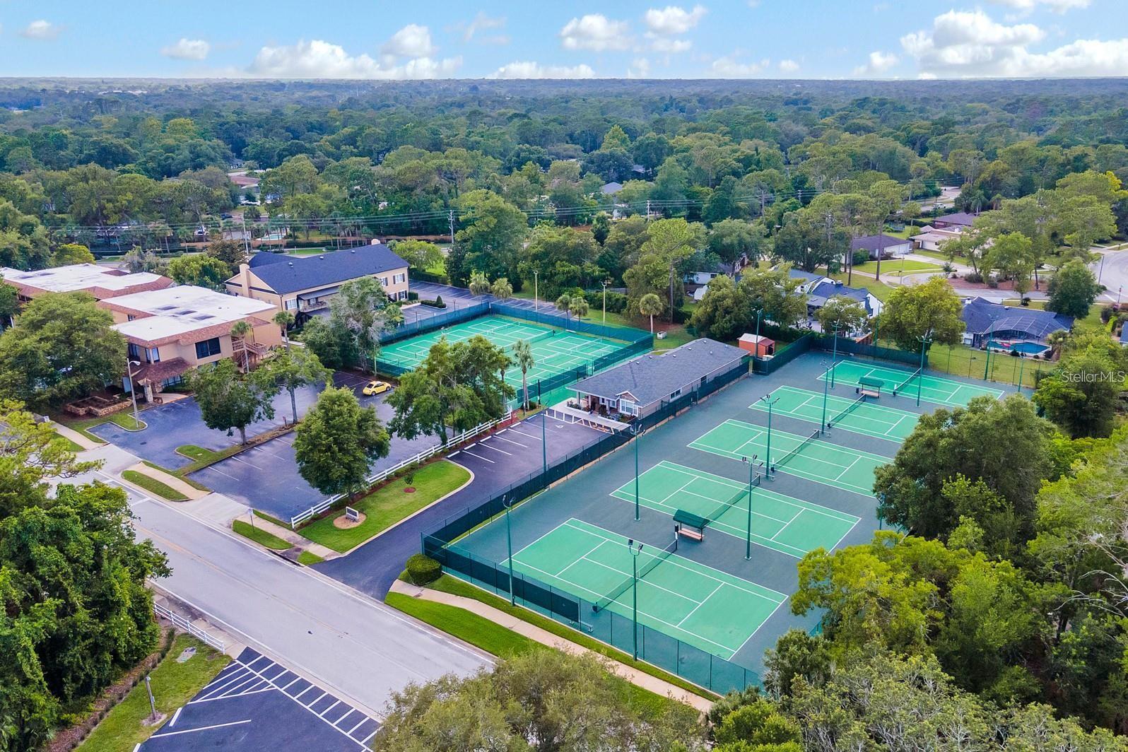 SWEETWATER OAKS - Residential