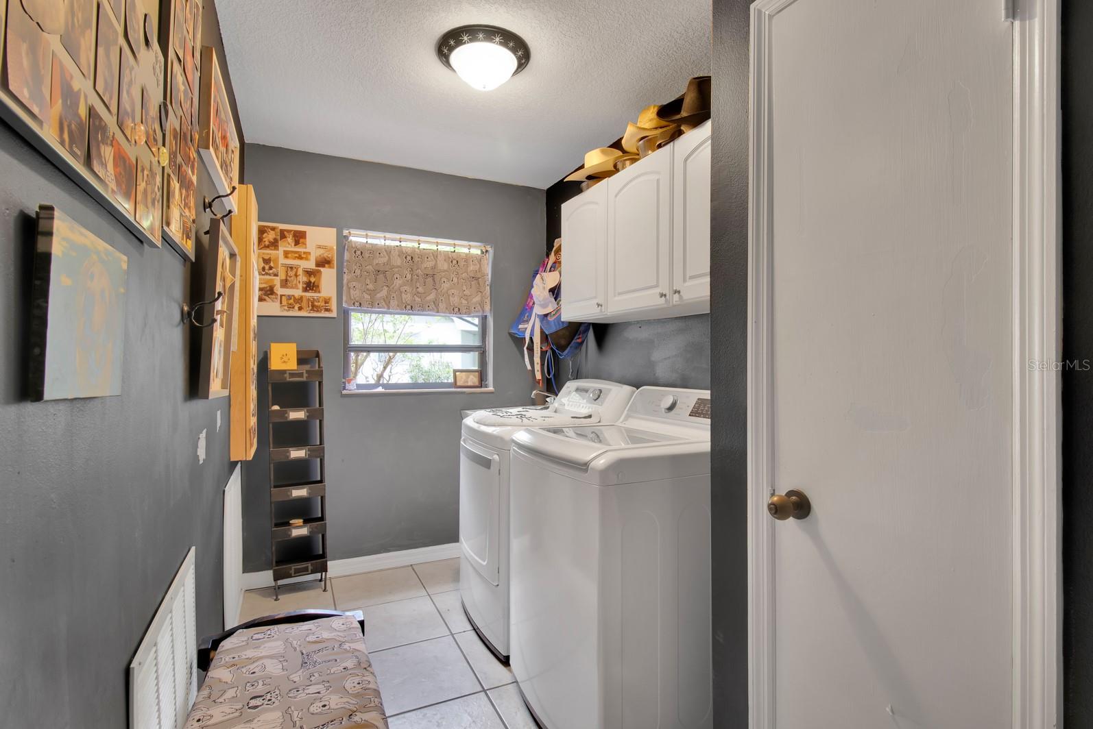 SWEETWATER OAKS - Residential