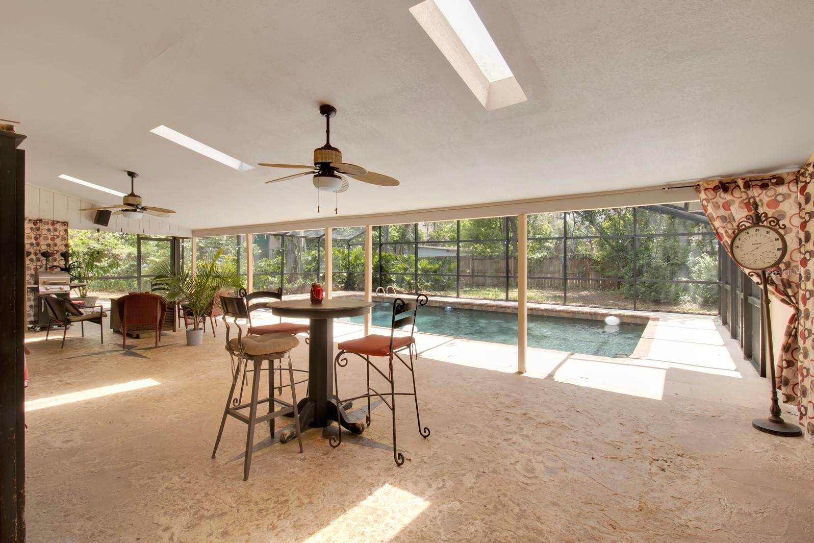 SWEETWATER OAKS - Residential