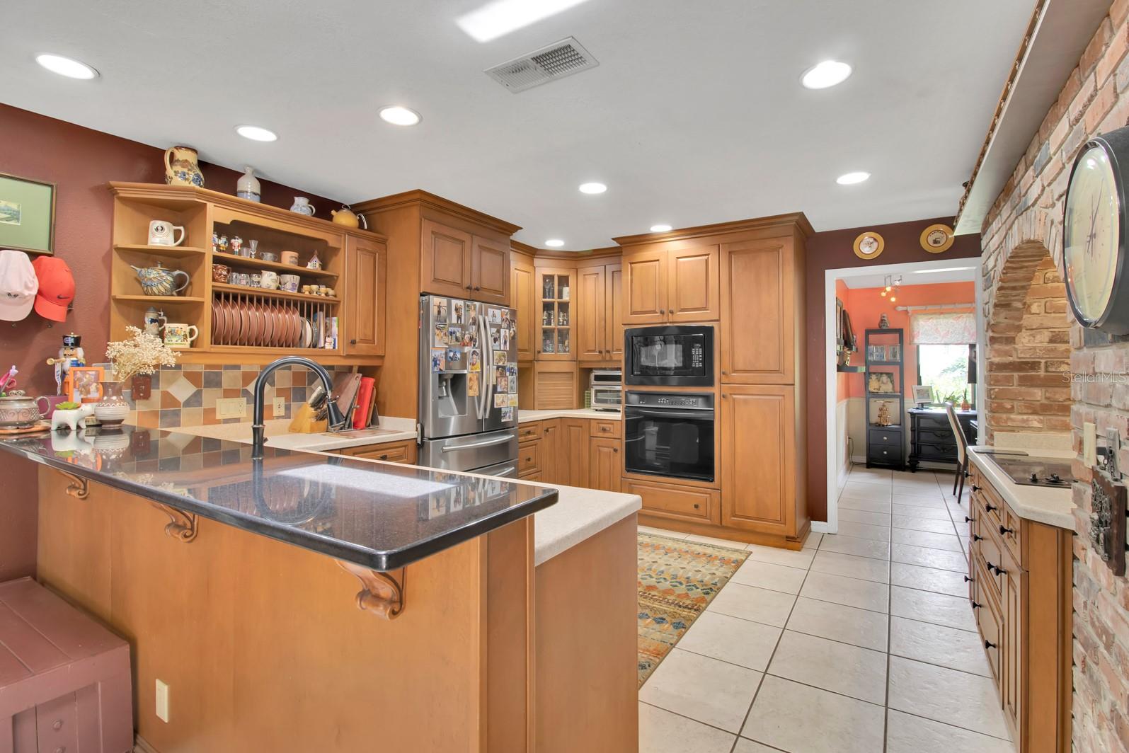 SWEETWATER OAKS - Residential