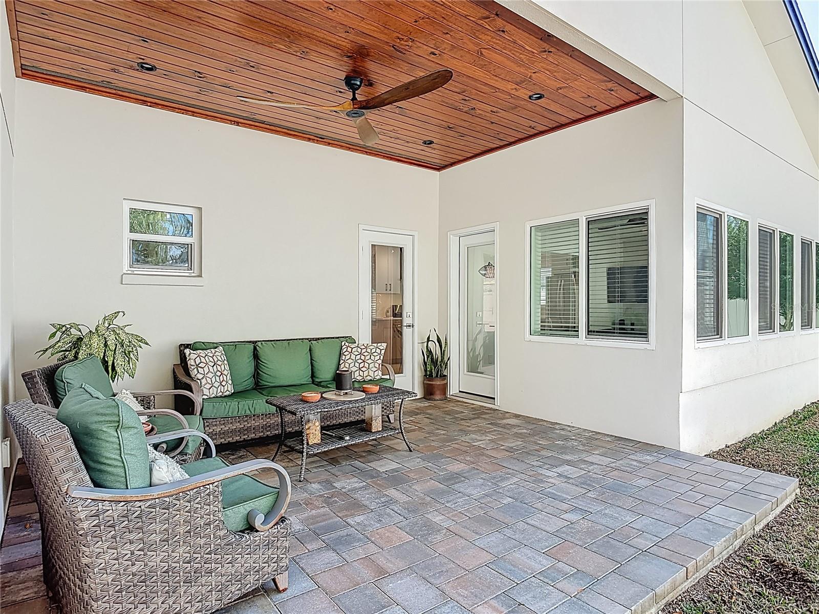 CONDICT WALKER GRANT - Residential