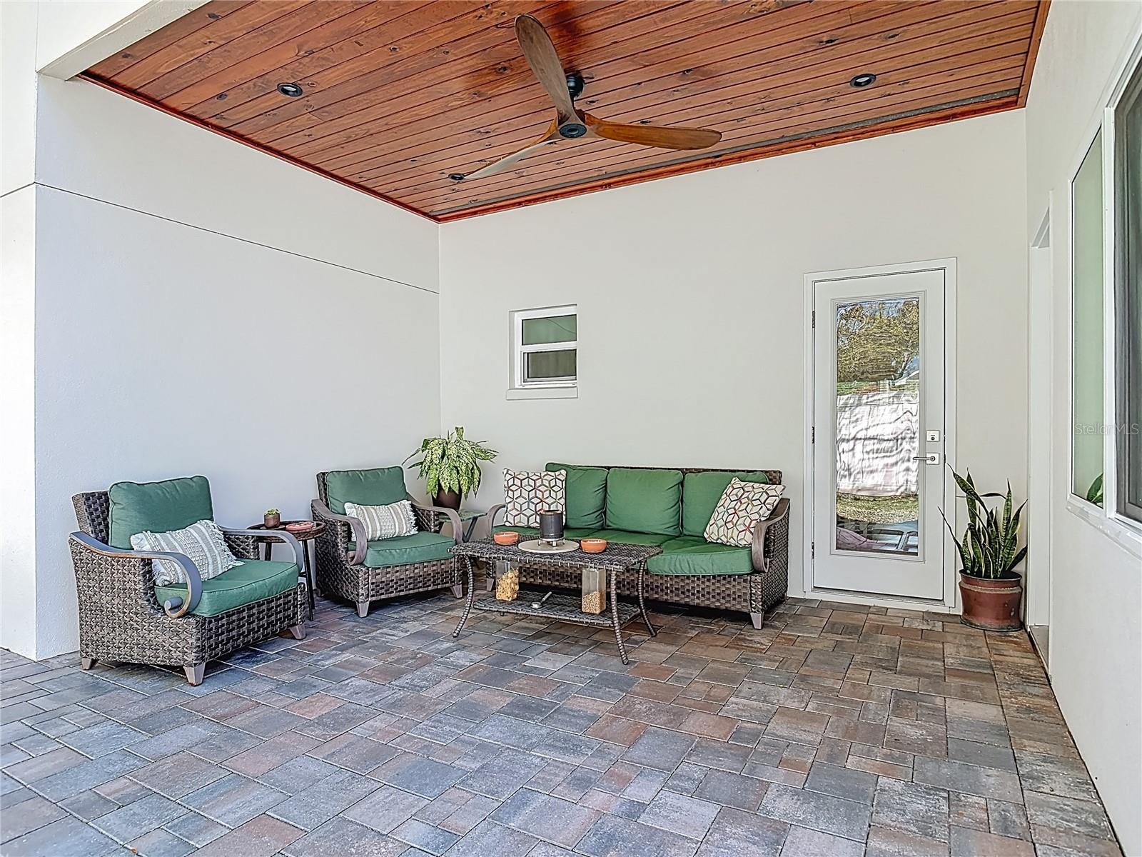 CONDICT WALKER GRANT - Residential