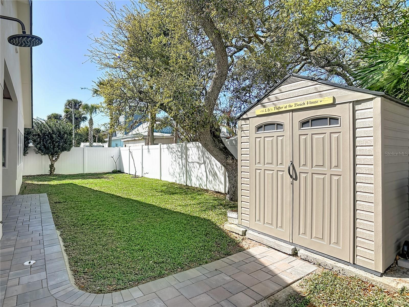 CONDICT WALKER GRANT - Residential