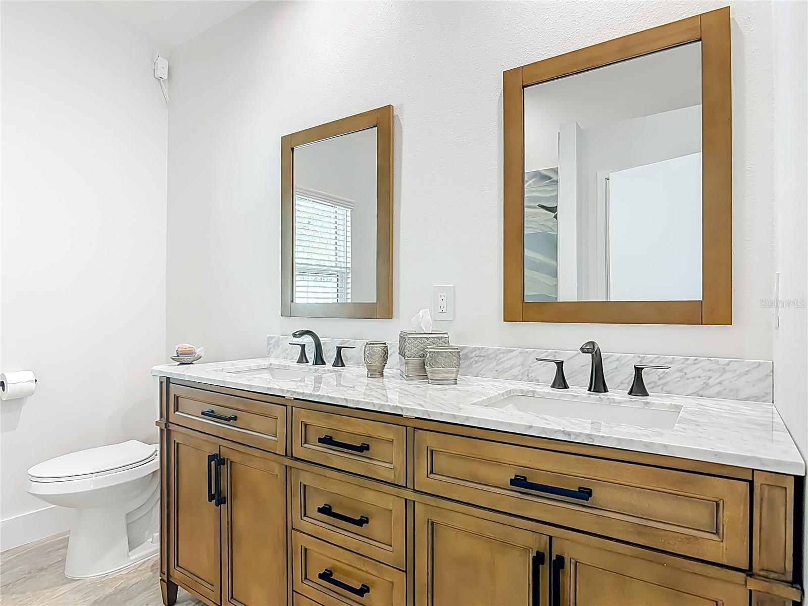 CONDICT WALKER GRANT - Residential