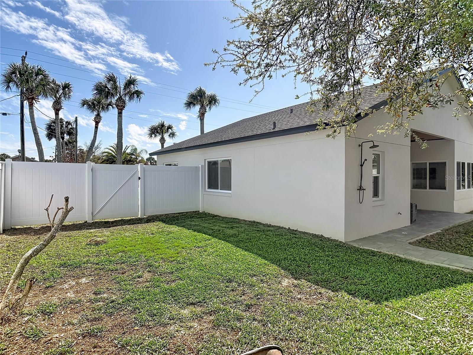 CONDICT WALKER GRANT - Residential