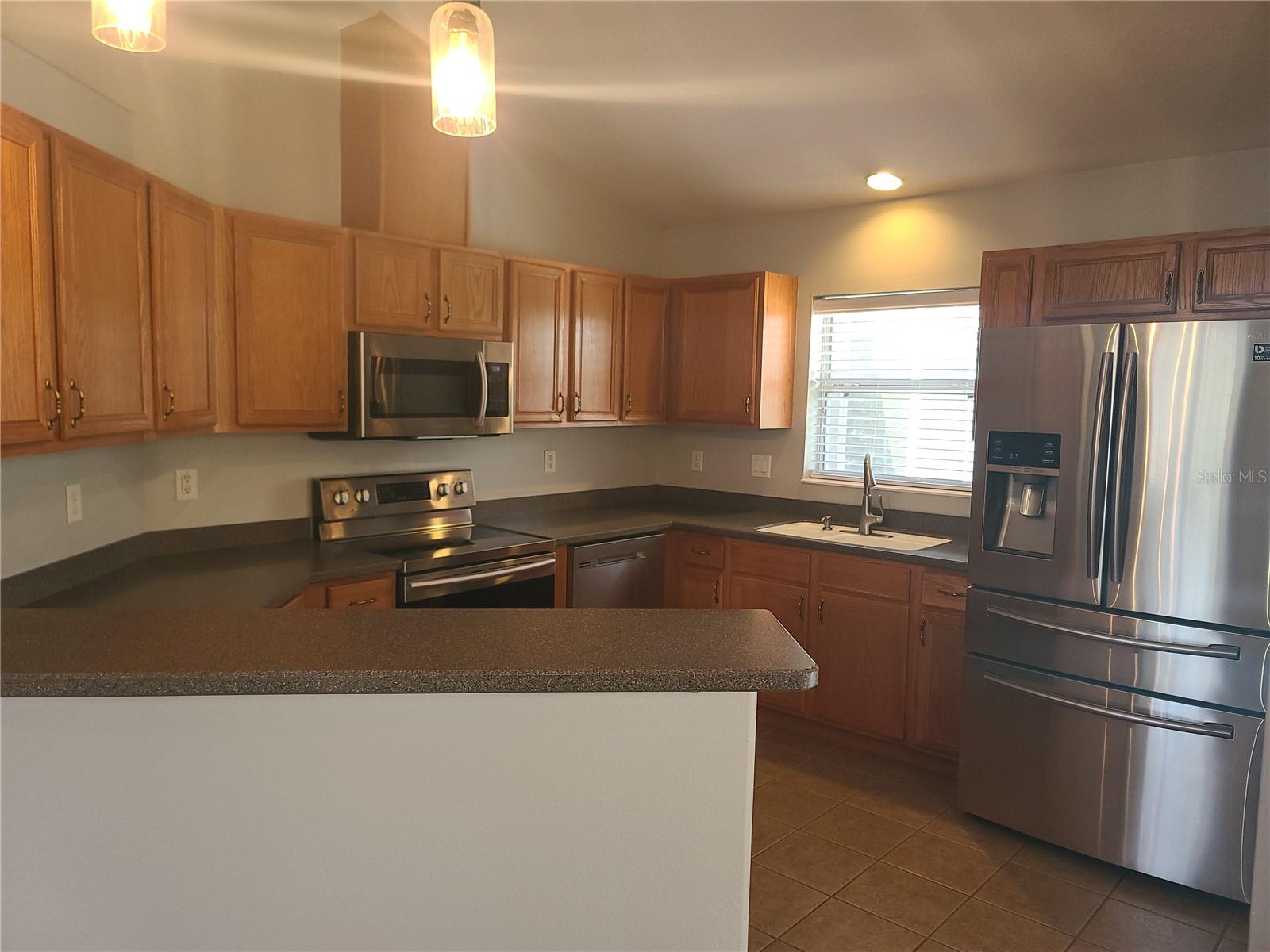 CITRUS SPGS UNIT 23 - Residential Lease