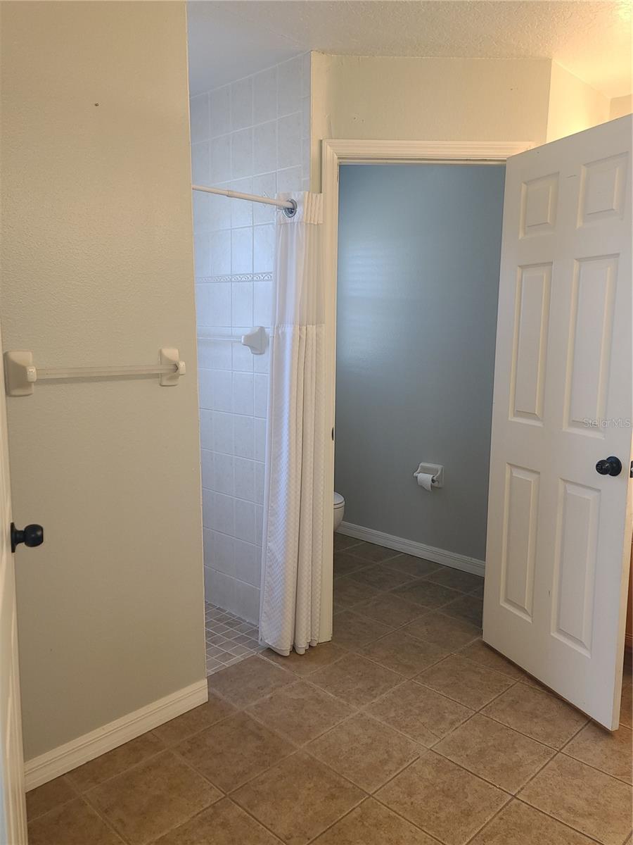 CITRUS SPGS UNIT 23 - Residential Lease