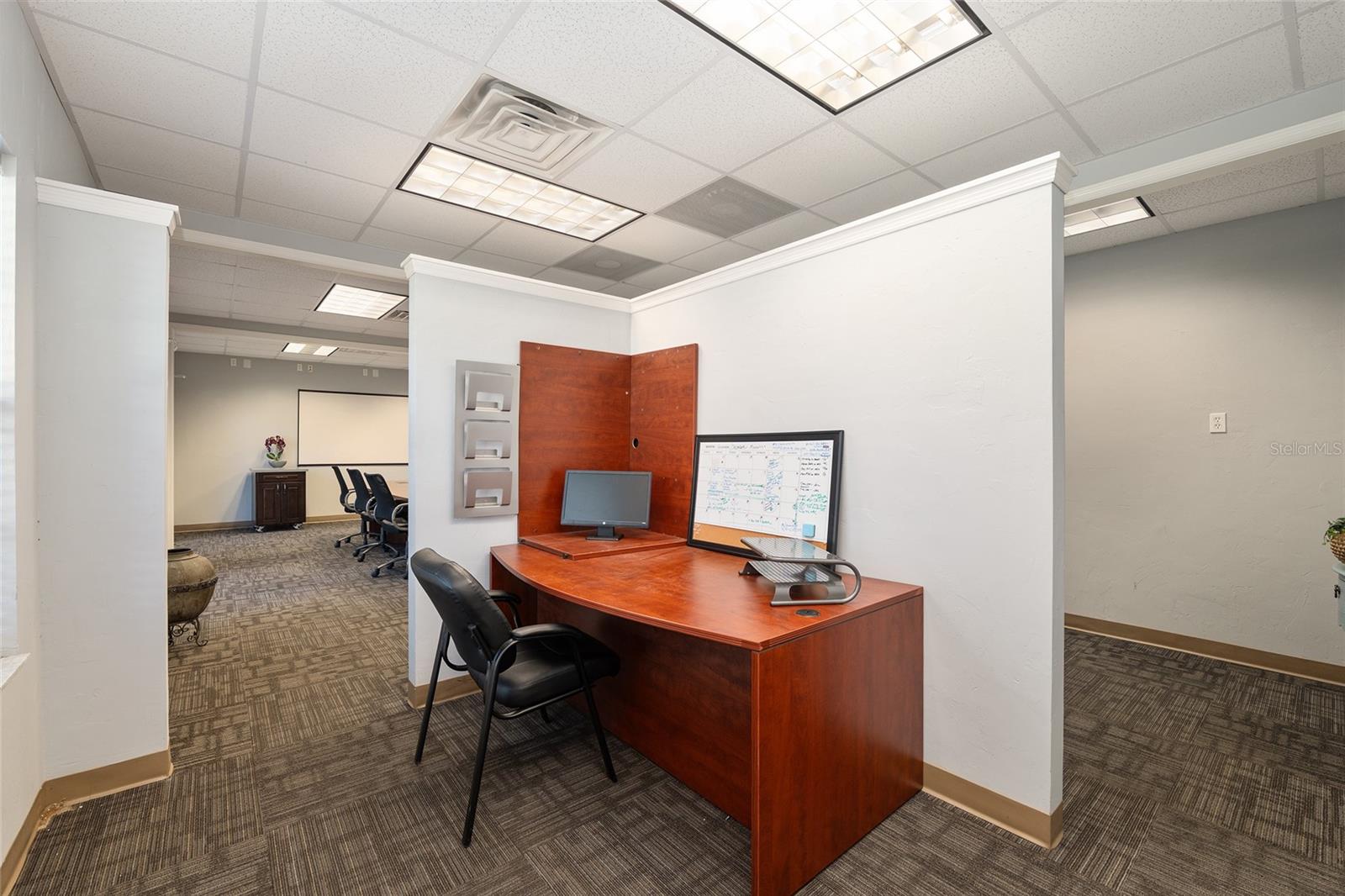 METRO 39 OFFICE PARK CONDO BLDG 2 - Commercial Lease