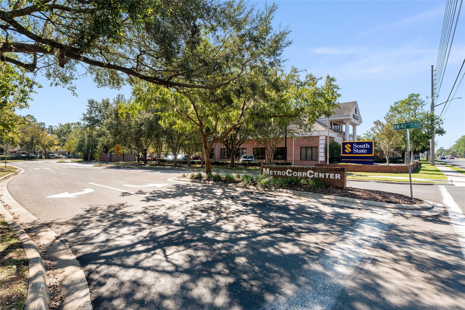 METRO 39 OFFICE PARK CONDO BLDG 2 - Commercial Lease