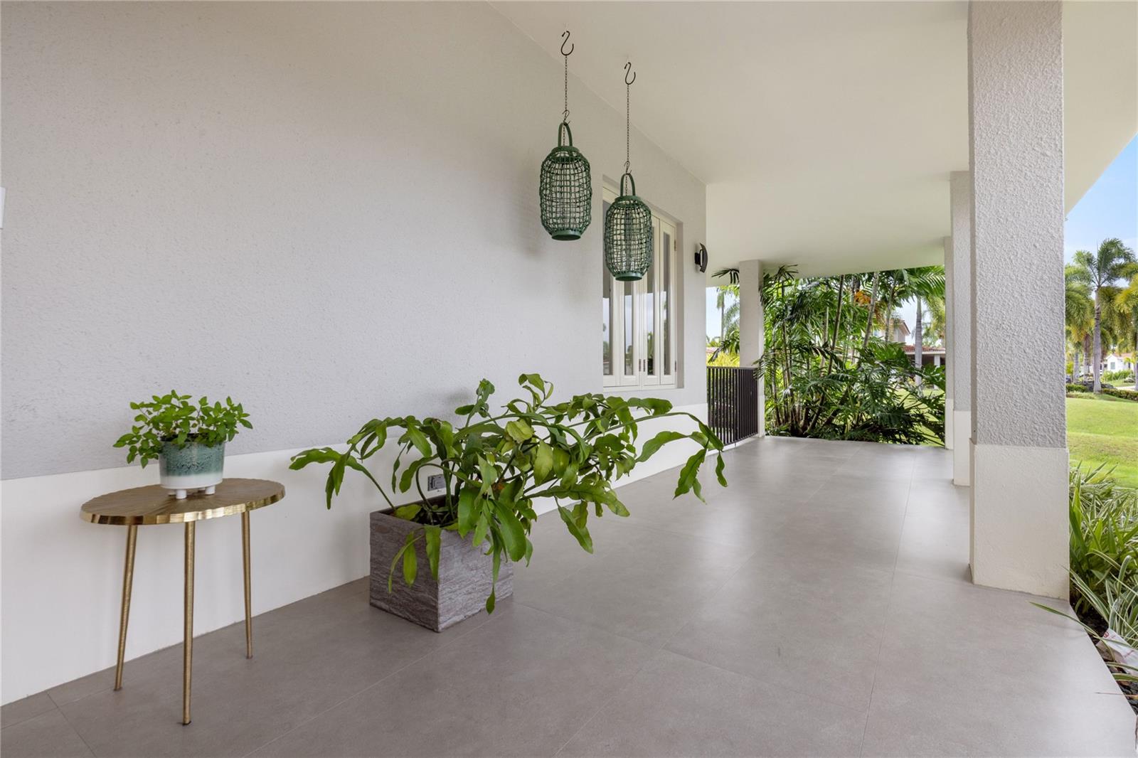 SABANERA DE DORADO - Residential