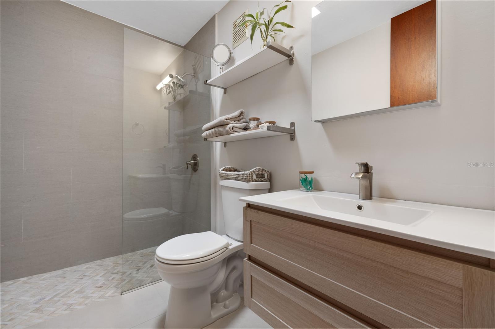 SABANERA DE DORADO - Residential