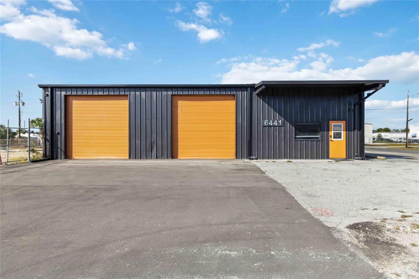 SAN CASA - Commercial Sale