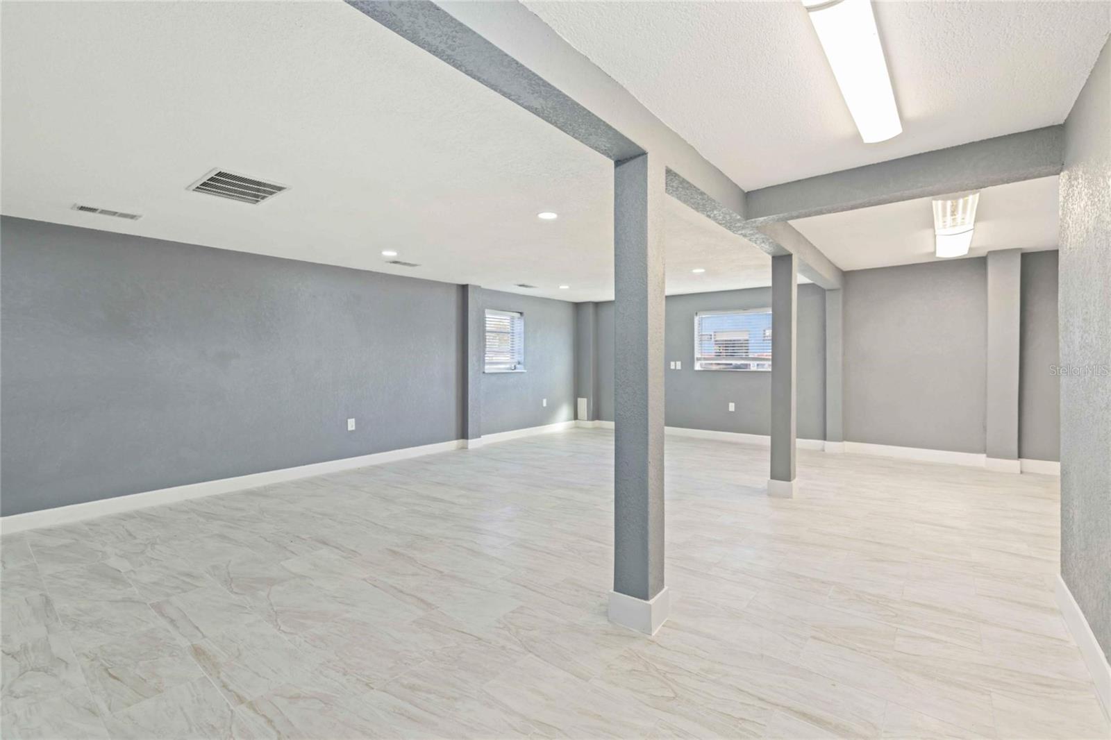 SAN CASA - Commercial Sale