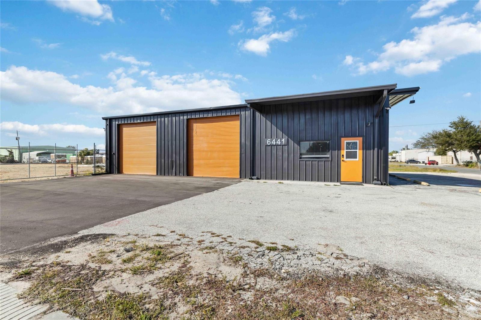 SAN CASA - Commercial Sale