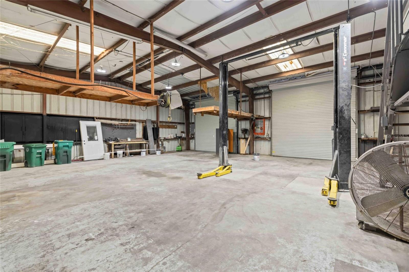 SAN CASA - Commercial Sale