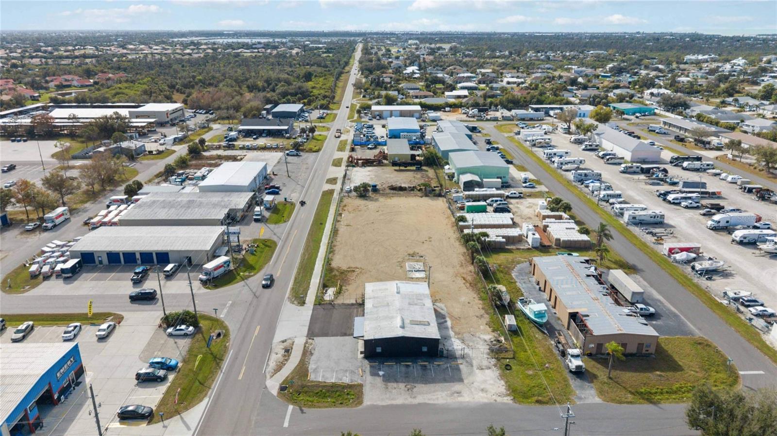 SAN CASA - Commercial Sale