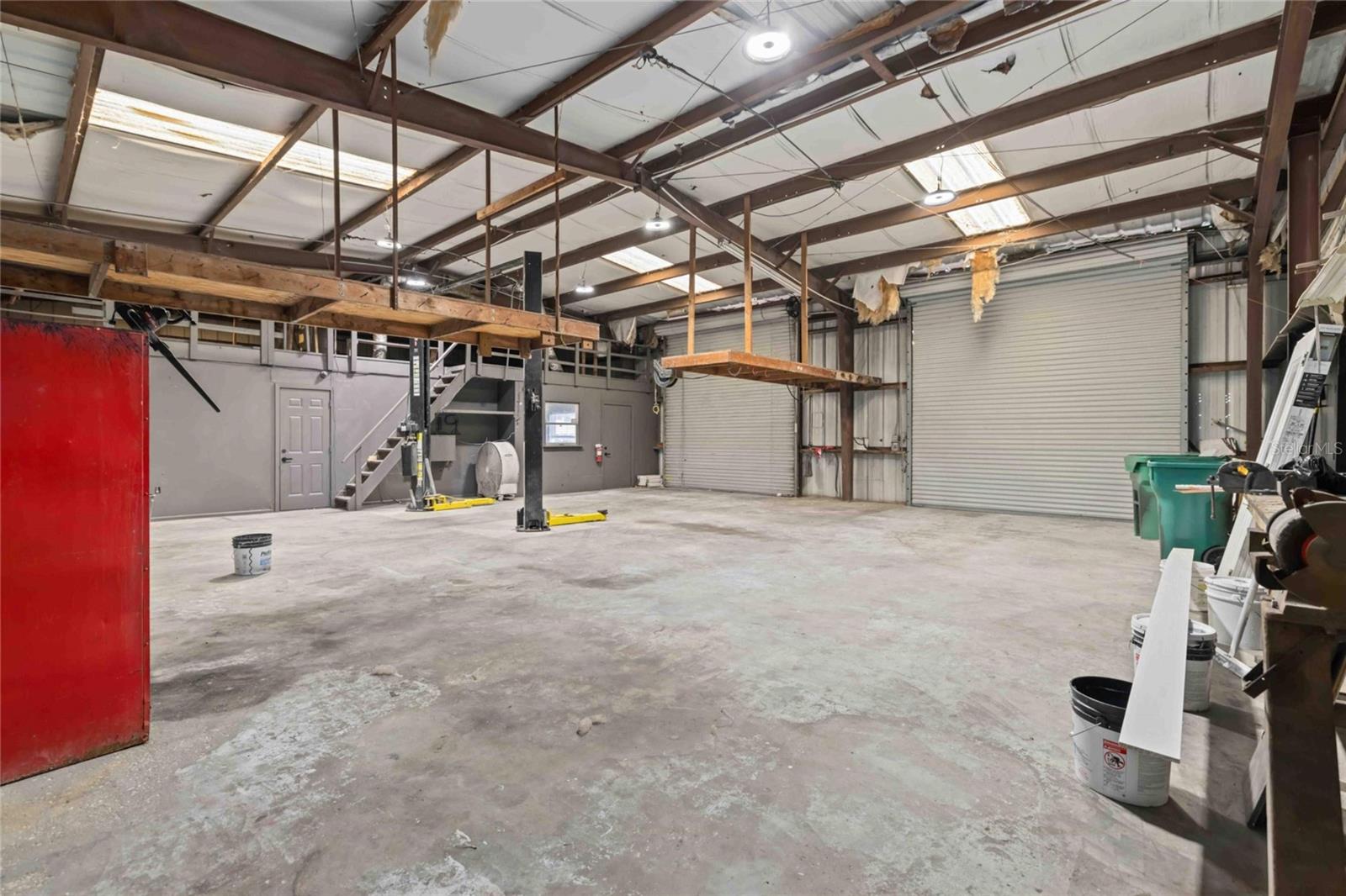 SAN CASA - Commercial Sale