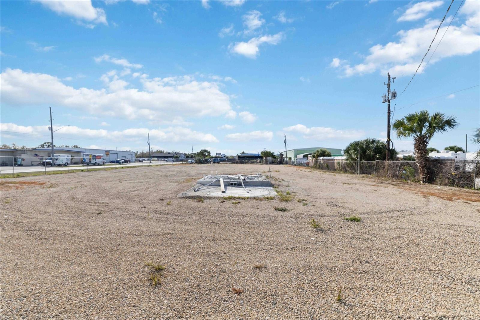 SAN CASA - Commercial Sale