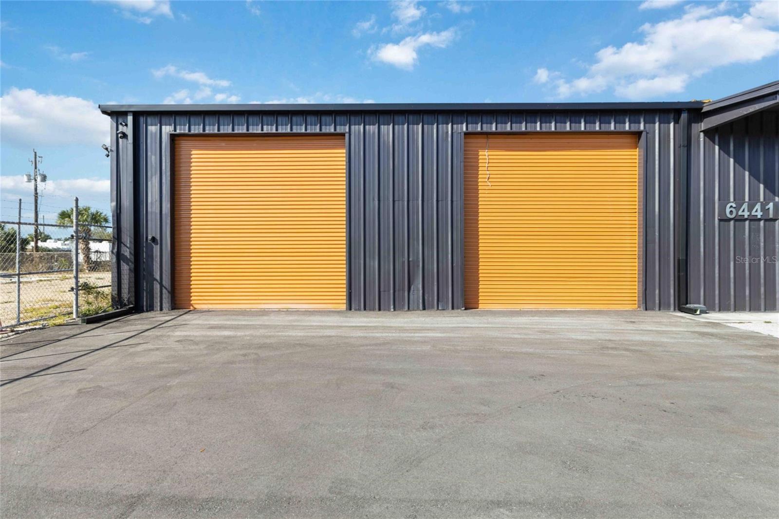 SAN CASA - Commercial Sale