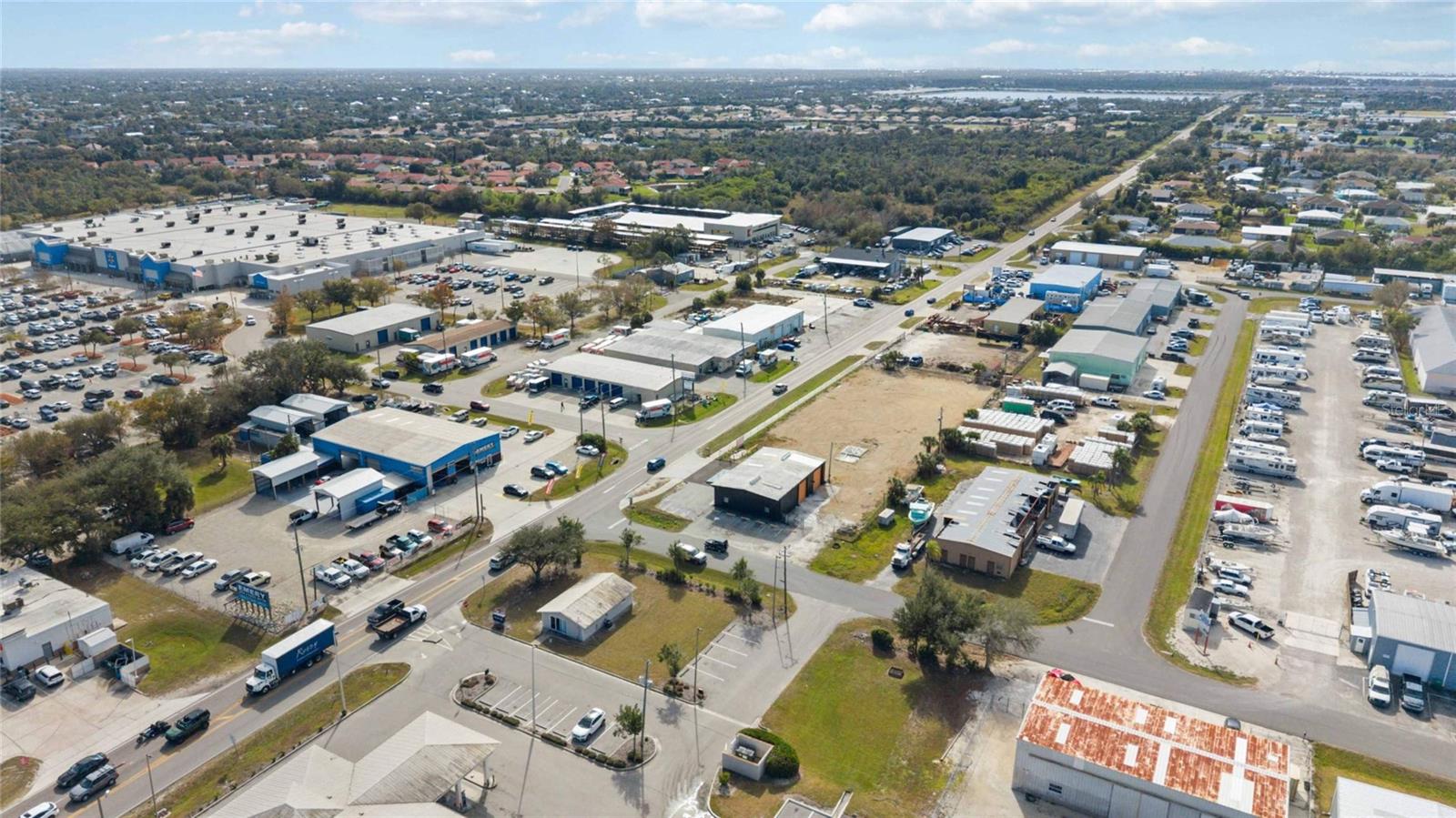 SAN CASA - Commercial Sale