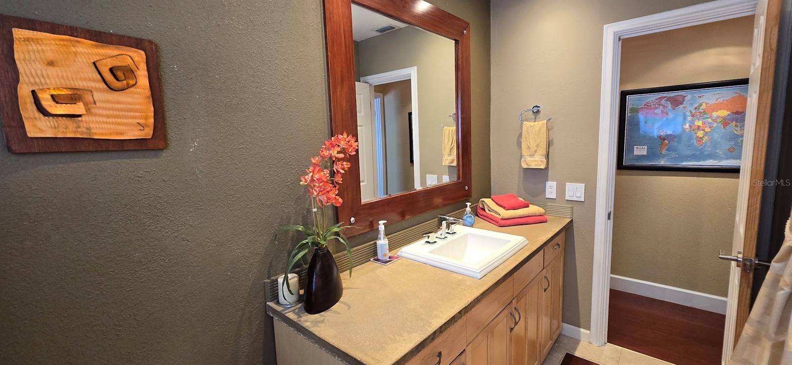 RIVER FOREST - Residential Lease