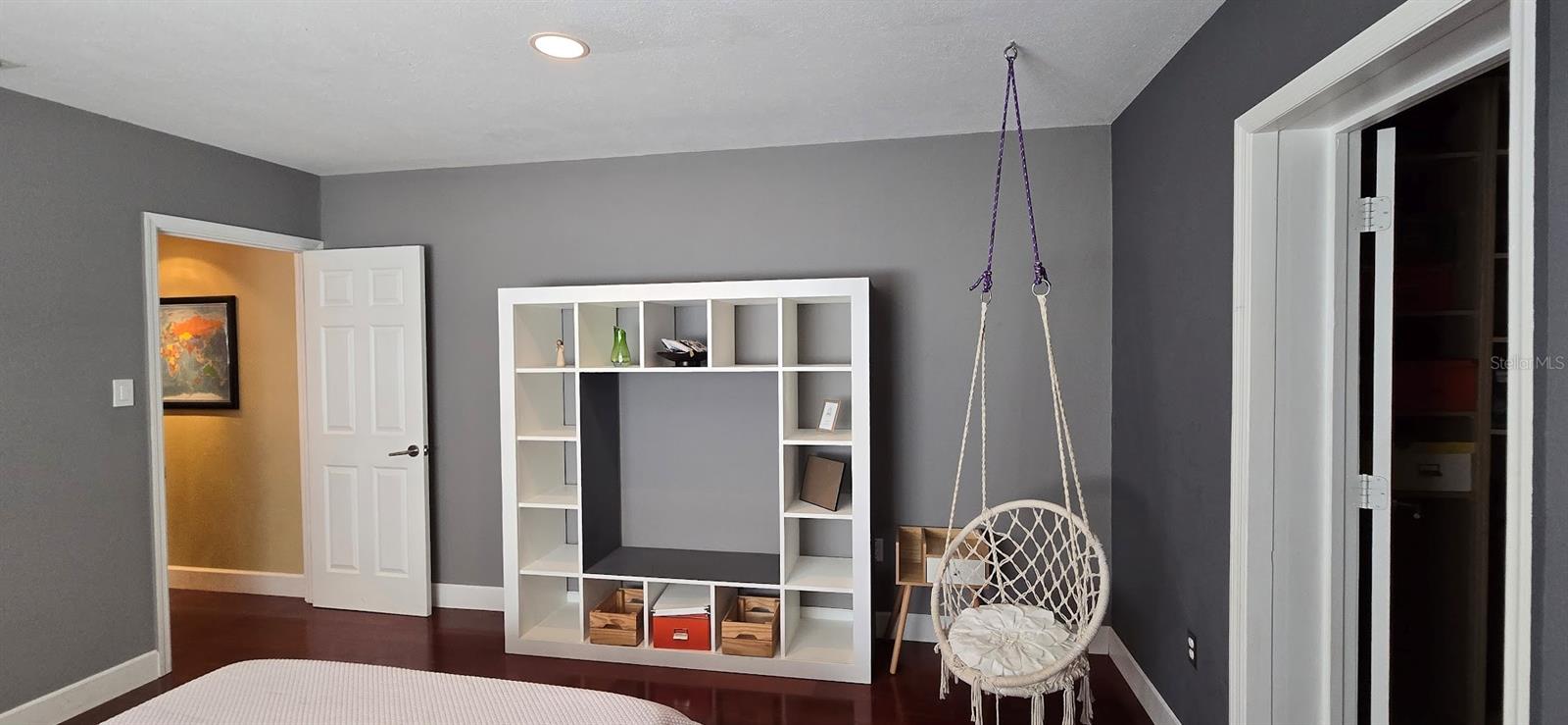 RIVER FOREST - Residential Lease