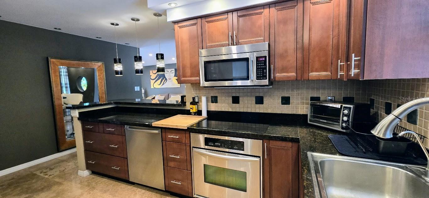 RIVER FOREST - Residential Lease