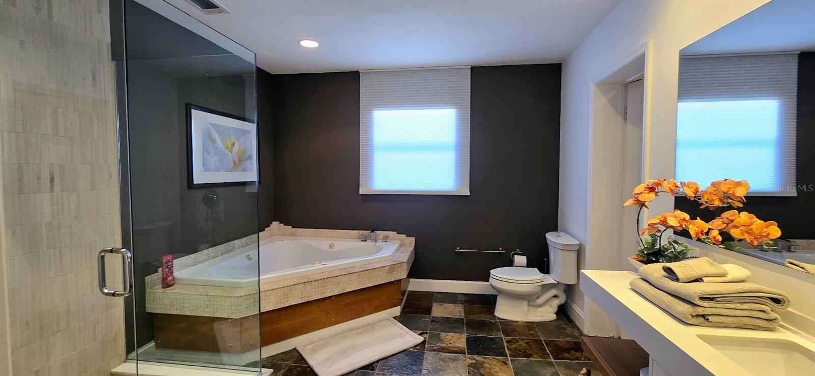 RIVER FOREST - Residential Lease